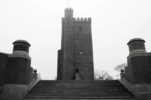 Monochrome view of the historic Kärnan tower in Helsingborg, showcasing medieval architecture. jigsaw puzzle