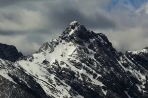 snowy mountain jigsaw puzzle