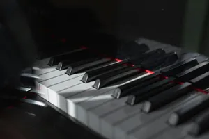 piano keyboard jigsaw puzzle